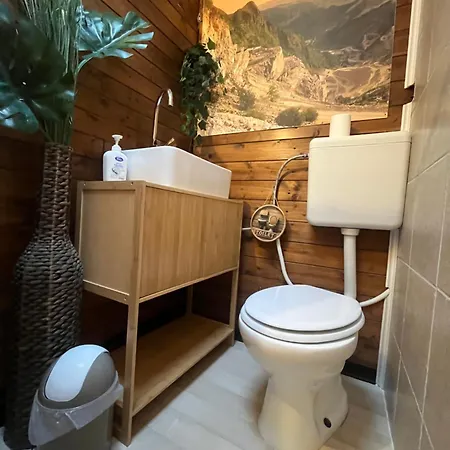 Lo Chalet Del Relax Campsite